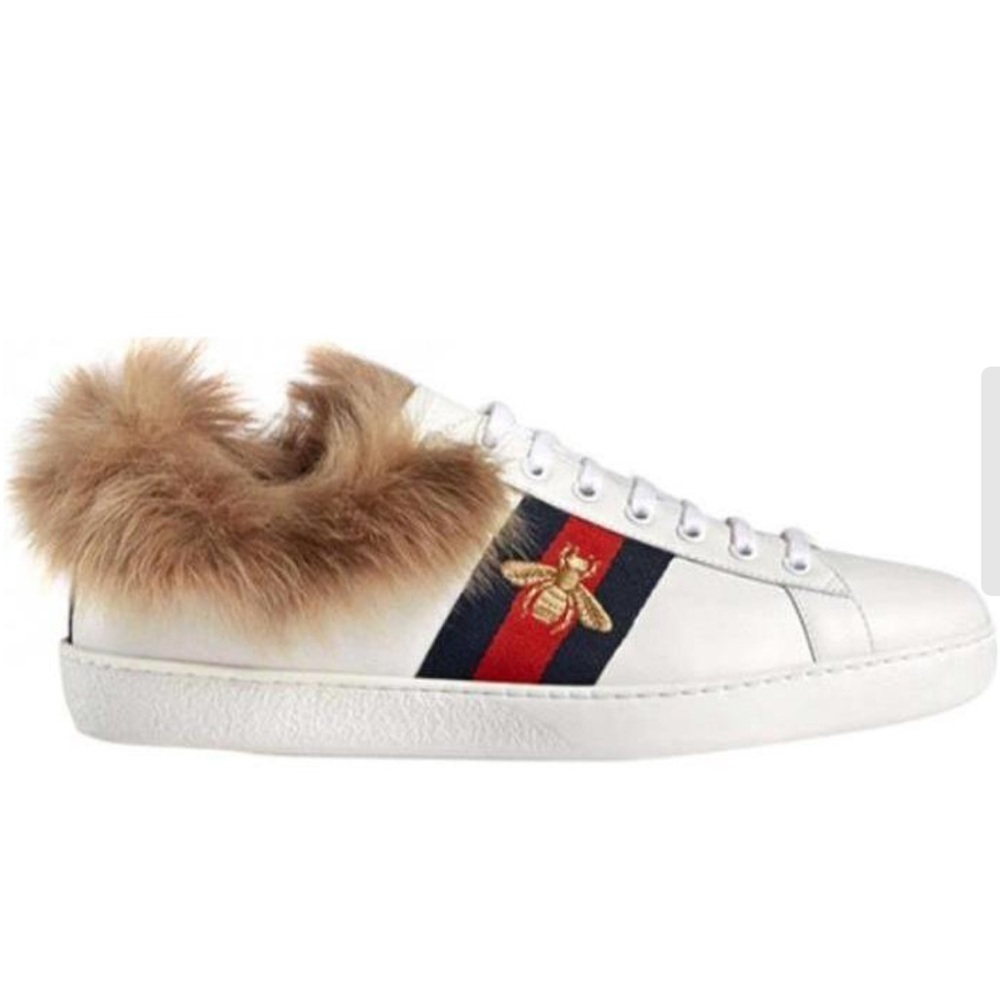 Gucci White Sneakers with Brown Fur and Red Stripe - Picture 4 of 6
